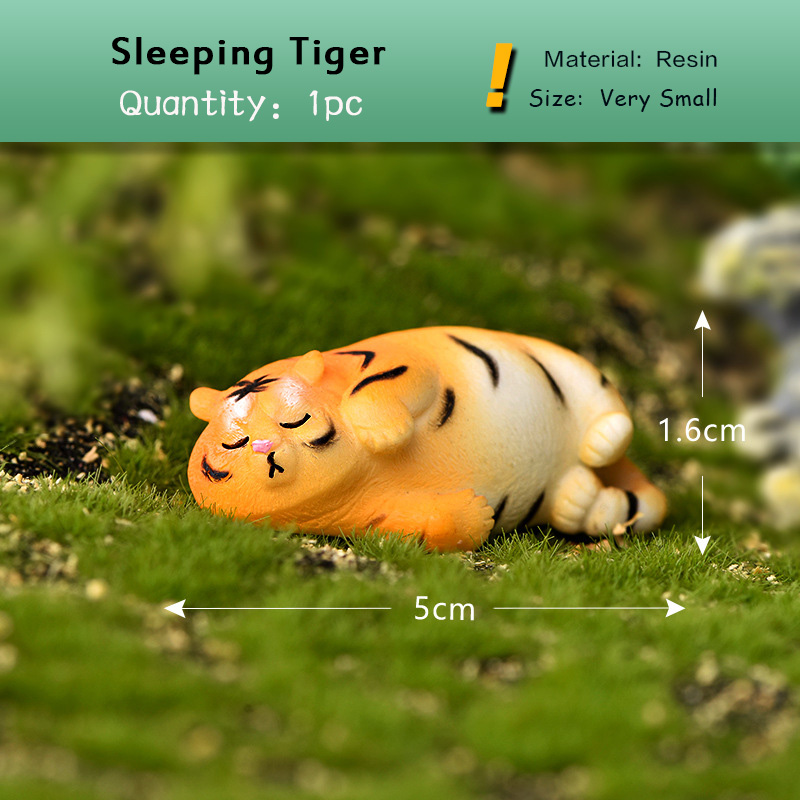 Walking Tiger Miniature Figuri - Home Improvement News ulasan dan harga